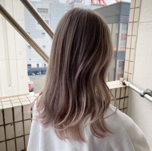 ケアブリーチ×ホワイトベージュ