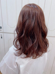 ピンクブラウン