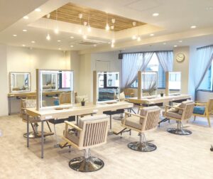 little×nene 池袋西口